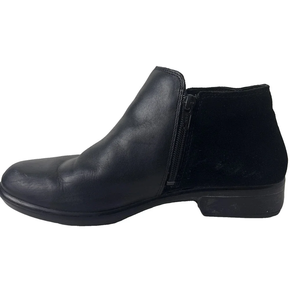 NAOT Leather & Suede Helm Bootie Women 9 Black Side Zip Comfort Shoes Boho